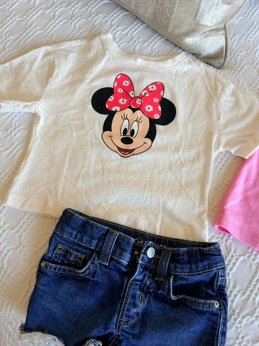 3T Girls Bundle | old navy shirt , Gymboree top & Cat & Jack short